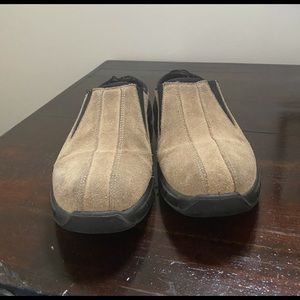 Lowa hiking or work shoe SZ 9 or 40 EU